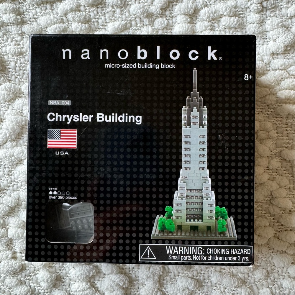 Nanoblock Chrysler building mini micro sized building blocks activity